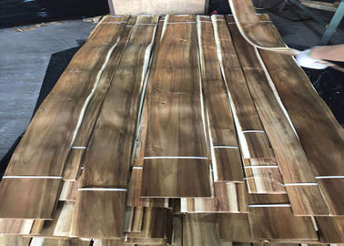 Τεμαχισμένες περικοπών φυσικές επιτροπές καπλαμάδων ακακιών ξύλινες για το ανομοιόμορφο χρώμα γραφείων