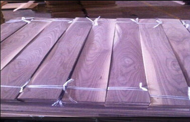 Σκοτεινό καφετί φύλλο καπλαμάδων δαπέδων ξύλων καρυδιάς ξύλινο πάχος 0.5mm - 2.0mm