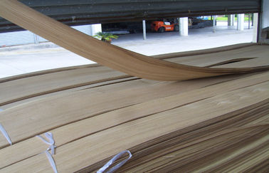 Το ξύλινο τέταρτο φύλλων κοντραπλακέ καπλαμάδων έκοψε το φυσικό καφετί 0.5mm πάχος καπλαμάδων