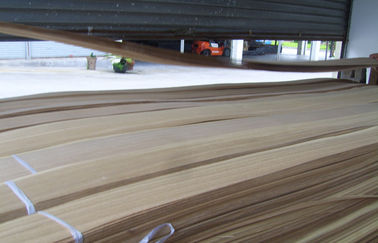 Το ξύλινο τέταρτο φύλλων κοντραπλακέ καπλαμάδων έκοψε το φυσικό καφετί 0.5mm πάχος καπλαμάδων