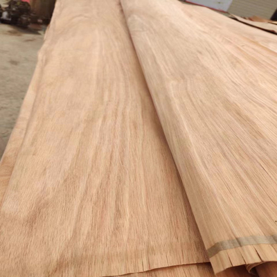 Φυσικό ξύλινο περιστροφικό φύλλο καπλαμάδων περικοπών PQ με 0.150.3mm για το κοντραπλακέ