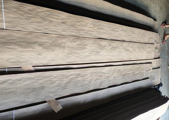 Η τεμαχισμένη κορώνα έκοψε το αμερικανικό φύλλο καπλαμάδων ξύλων καρυδιάς ξύλινο για τα έπιπλα